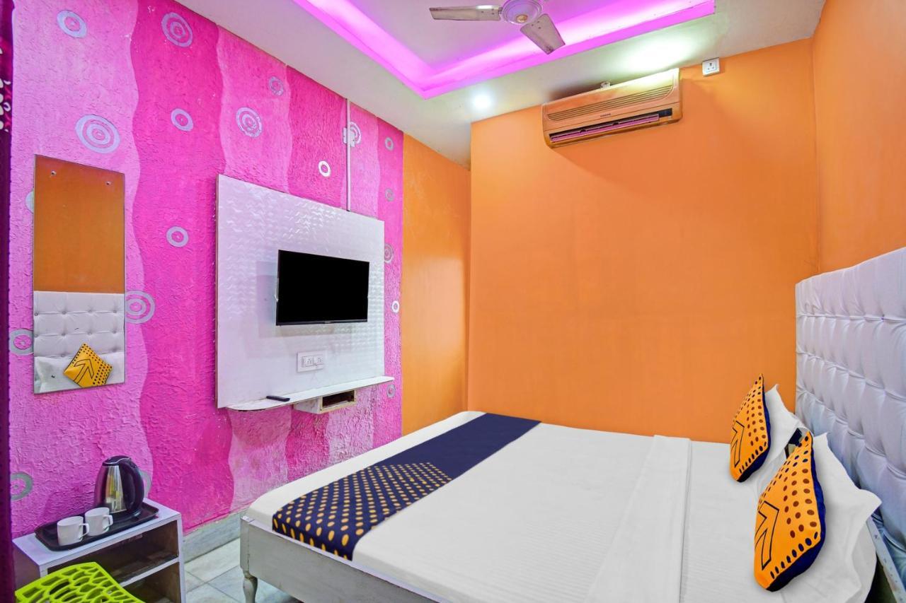Hotel Spot On 81220 New Asha Puri Zewnętrze zdjęcie